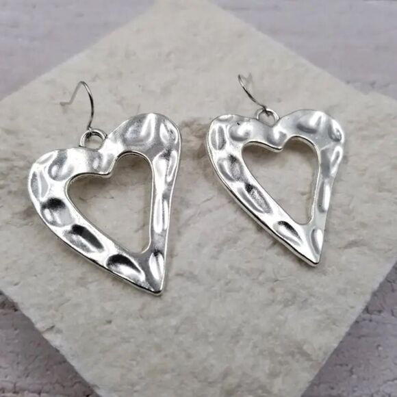 Silver Heart Dangle Earrings #1639 - Picture 1 of 3